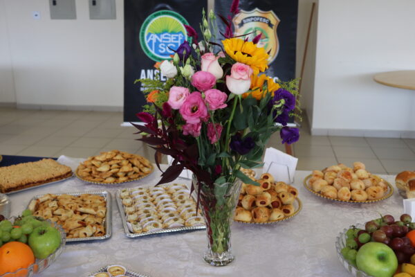 Nosso café de abril será nesta sexta-feira (24/4)