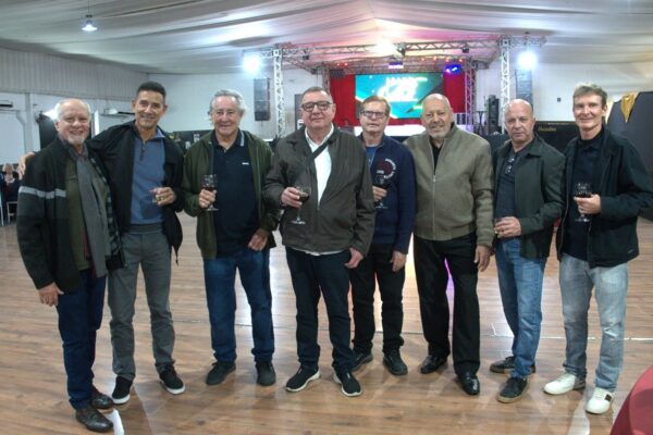 Confira fotos e vídeo da II Noite Italiana da Ansef/SC